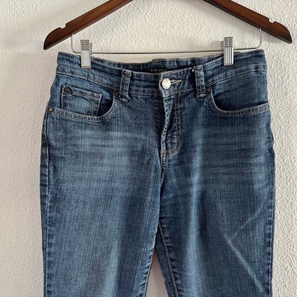 Nine West Y2K Jeans Denim Bootcut Medium Wash Mid Rise Zip Closure Size 6 / 27 - Picture 3 of 16